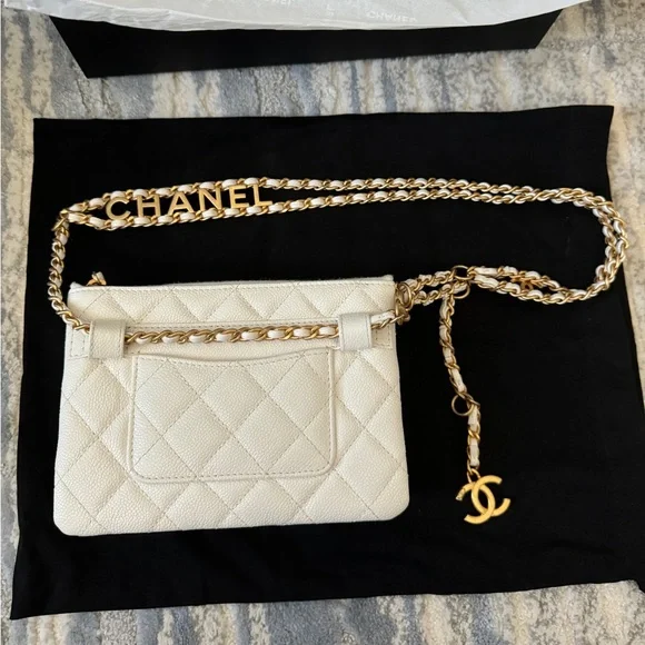 Chanel White Quilted Leather Waist Bag Gold Turn lock CC Hardware - Picture 6 of 10